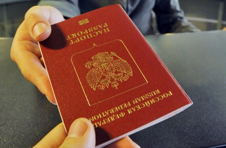 Как бесплатно получить паспорт РФ, занранпаспорт РФ, водительские права и номерные знаки в Мариуполе